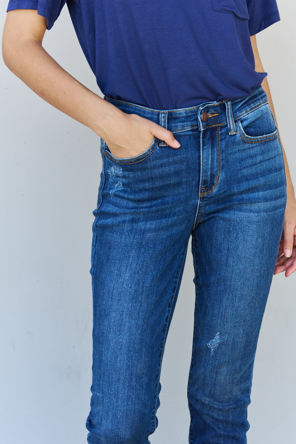 Judy Blue Aila Short Full Size Mid Rise Cropped Relax Fit Jeans - The Downtown Dachshund